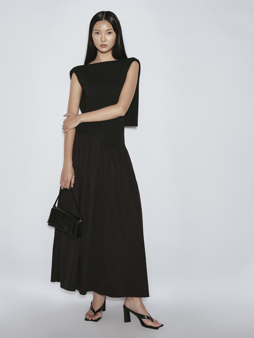 Cường Đàm ra mắt BST 'Figure' kể câu chuyện về nội tâm của người phụ nữ - Ảnh 6.