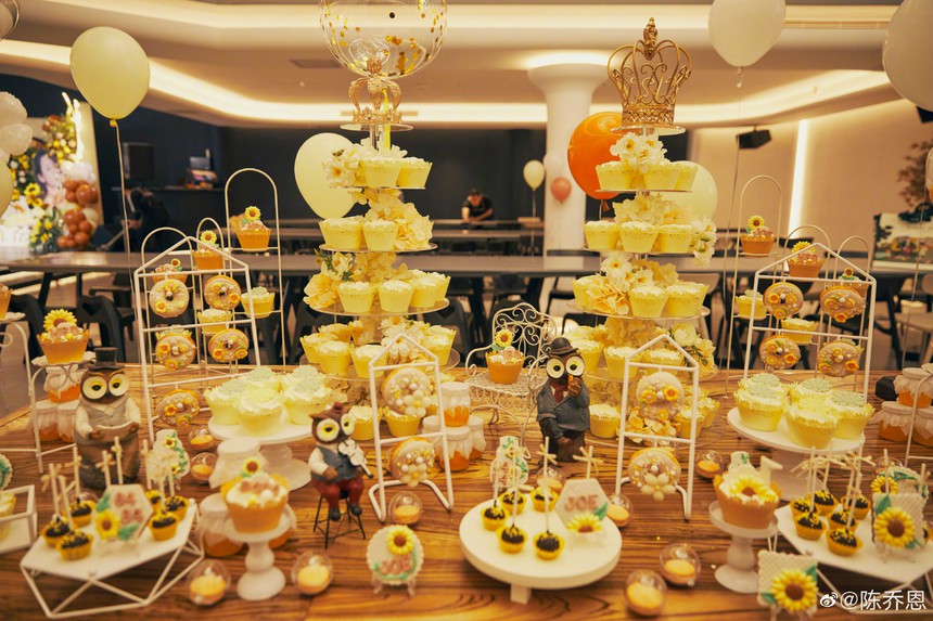 Nhan sắc U50 của Trần Kiều Ân gây sốt vì trẻ trung quá mức - Ảnh 7. Nhan sắc U50 của Trần Kiều Ân gây sốt vì trẻ trung quá mức - Ảnh 7.