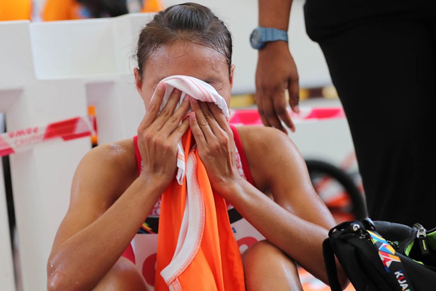 Độc lạ SEA Games: VĐV chủ nhà khiến Việt Nam mất HCV vì chạy về đích khi thi đi bộ - Ảnh 4. Độc lạ SEA Games: VĐV chủ nhà khiến Việt Nam mất HCV vì chạy về đích khi thi đi bộ - Ảnh 4.