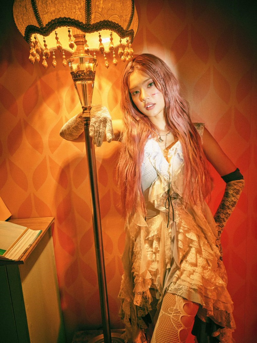 1 ca khúc từng bị gọi là 'thảm họa' được làm mới kiểu vũ điệu cồng chiêng: 'Nghe sang hơn hẳn, quên mất luôn bản gốc'! - Ảnh 6.