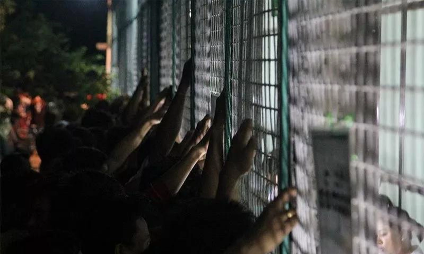 "Địa ngục thi cử" thực sự ở Myanmar - Kỳ thi tuyển sinh đại học khắc nghiệt nhất với tỷ lệ đỗ thấp nhất! - Ảnh 5. "Địa ngục thi cử" thực sự ở Myanmar - Kỳ thi tuyển sinh đại học khắc nghiệt nhất với tỷ lệ đỗ thấp nhất! - Ảnh 5.