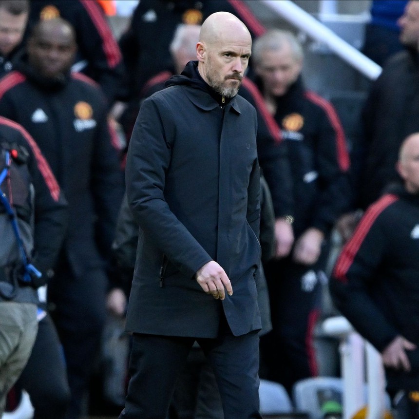 Tin bóng đá MU 4/4: MU trói chân Ten Hag, chốt danh sách 6 cầu thủ rời Old Trafford - Ảnh 2. Tin bóng đá MU 4/4: MU trói chân Ten Hag, chốt danh sách 6 cầu thủ rời Old Trafford - Ảnh 2.