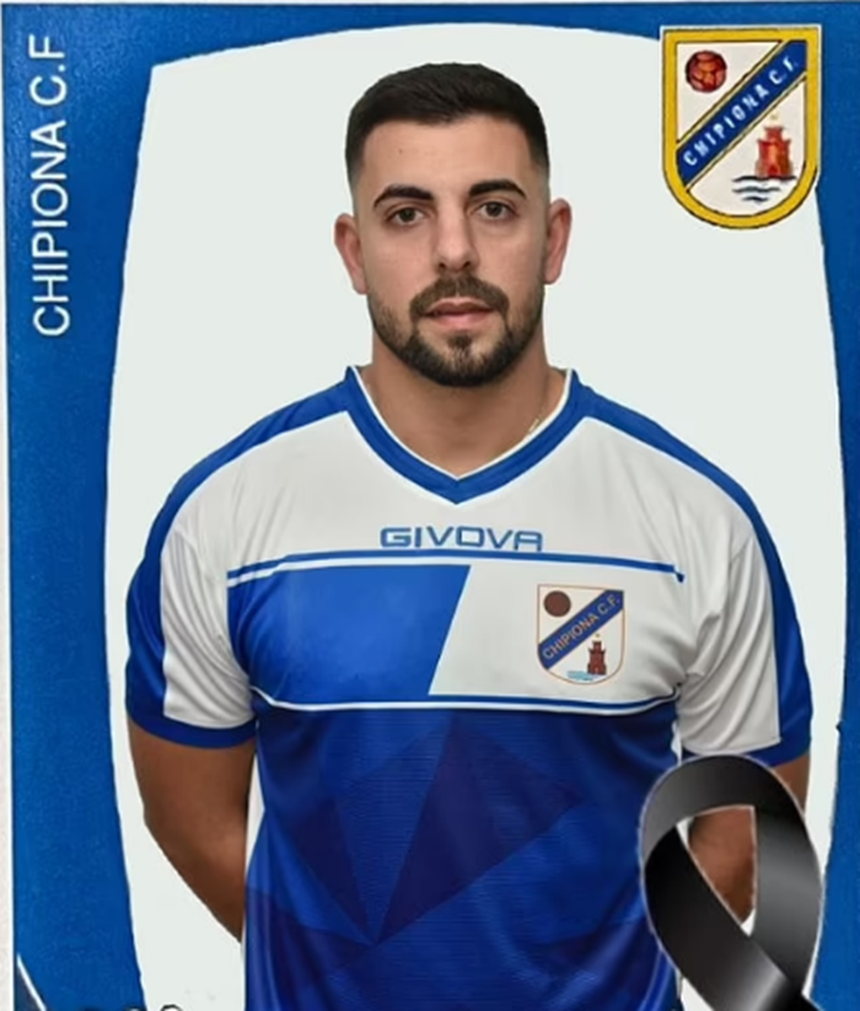 Cầu thủ Pace Naval bị kẻ lạ mặt đâm chết ở Tây Ban Nha