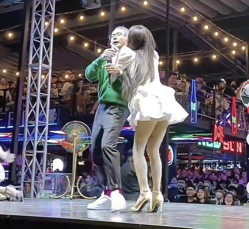 Sự nghiệp của Chi Dân: Vụt sáng với Mất Trí Nhớ, sáng tác hit cho Bảo Anh, dính tranh cãi viết lời Việt thô thiển cho ca khúc nhạc Hoa - Ảnh 6.