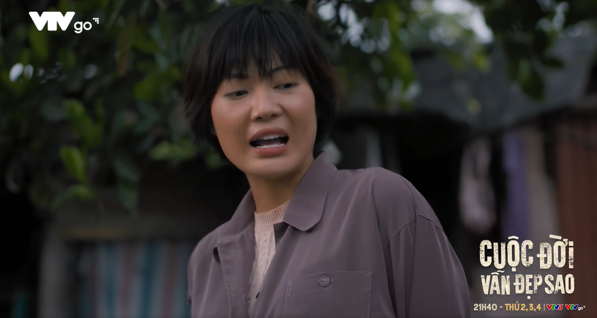 'Cuộc đời vẫn đẹp sao' tập 2: Bà Tình mất chỉ vàng mới mua, Luyến cáo buộc Lưu là thủ phạm - Ảnh 1.