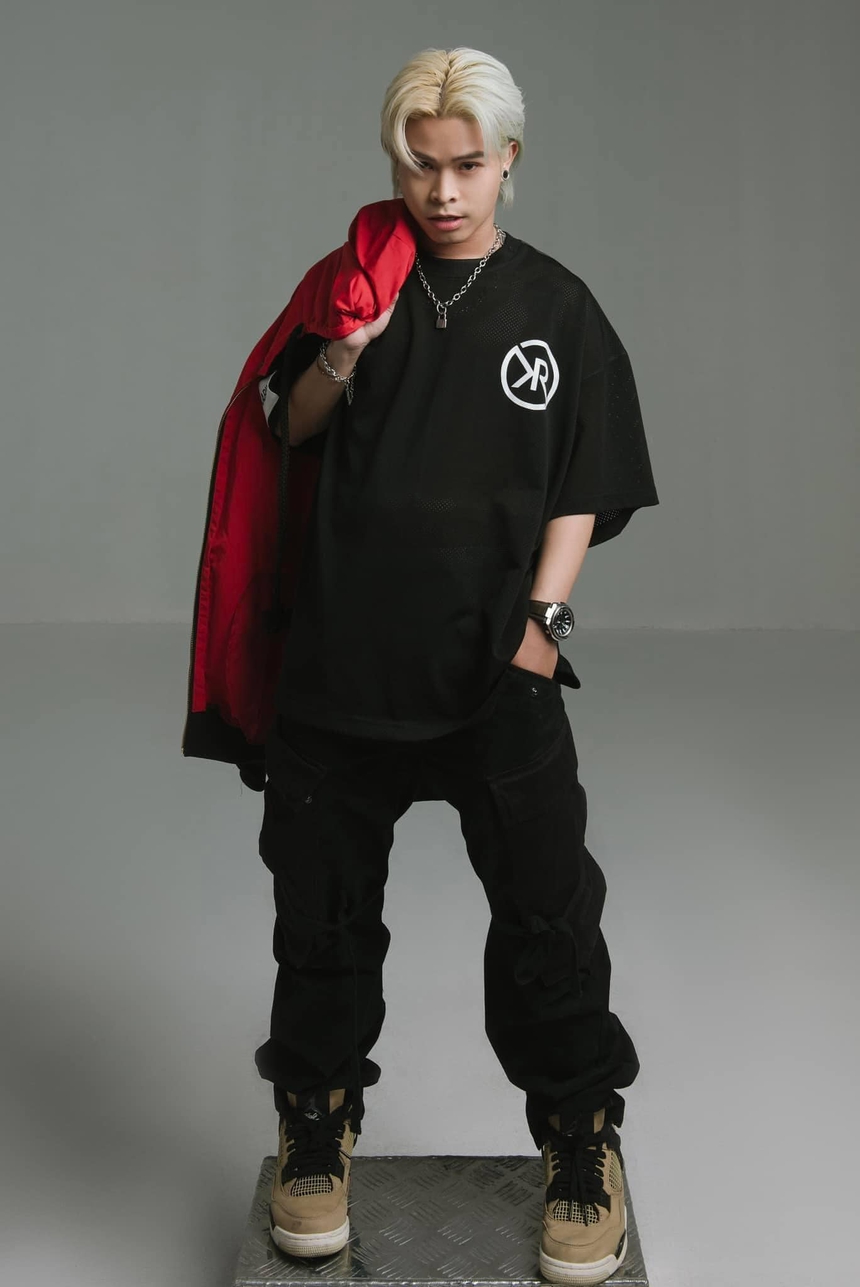 Tình hình 2 Quán quân Rap Việt hiện tại: Im thin thít và lặn mất tăm? - Ảnh 7.