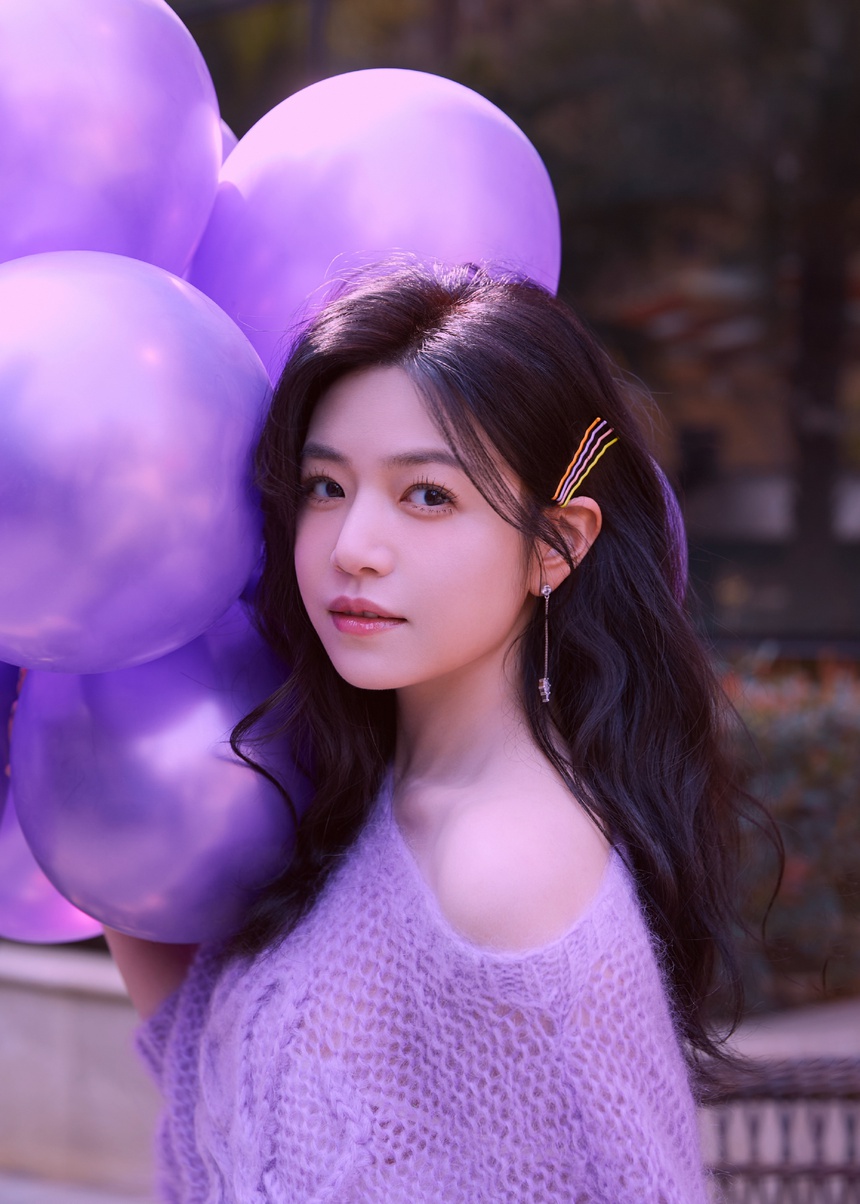 'Tiểu Long Nữ xấu nhất màn ảnh' Trần Nghiên Hy khoe nhan sắc tuổi 40 - Ảnh 11.