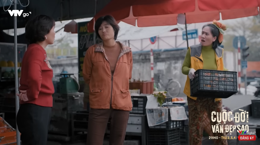 'Cuộc đời vẫn đẹp sao tập' 3: Luyến cứu Lưu, Thạch muốn bố lấy vợ mới - Ảnh 2. 'Cuộc đời vẫn đẹp sao tập' 3: Luyến cứu Lưu, Thạch muốn bố lấy vợ mới - Ảnh 2.