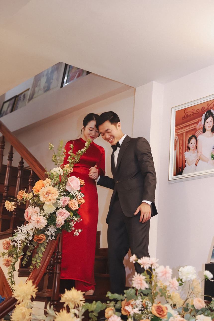 Tiểu thư Tuyên Quang làm vợ chân sút CLB Hải Phòng, từng bị chê kém duyên, giờ được chồng ca ngợi hết lời  - Ảnh 5.