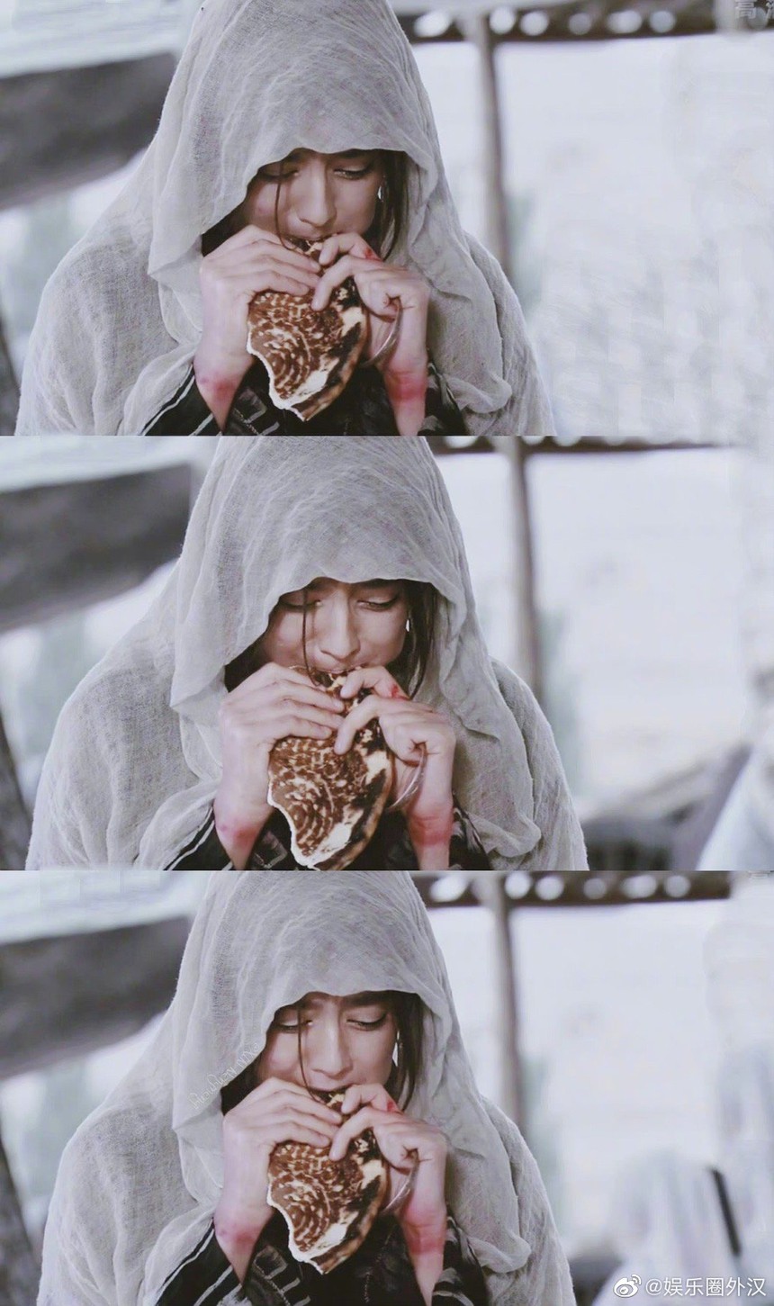 Vai diễn đầu tay năm 17 tuổi của Địch Lệ Nhiệt Ba bỗng hot trở lại - Ảnh 3.