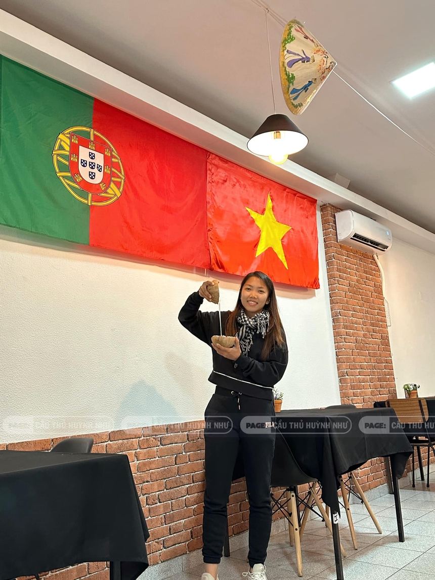 Huỳnh Như làm điều khiến người Việt Nam nào cũng cảm thấy tự hào - Ảnh 1.