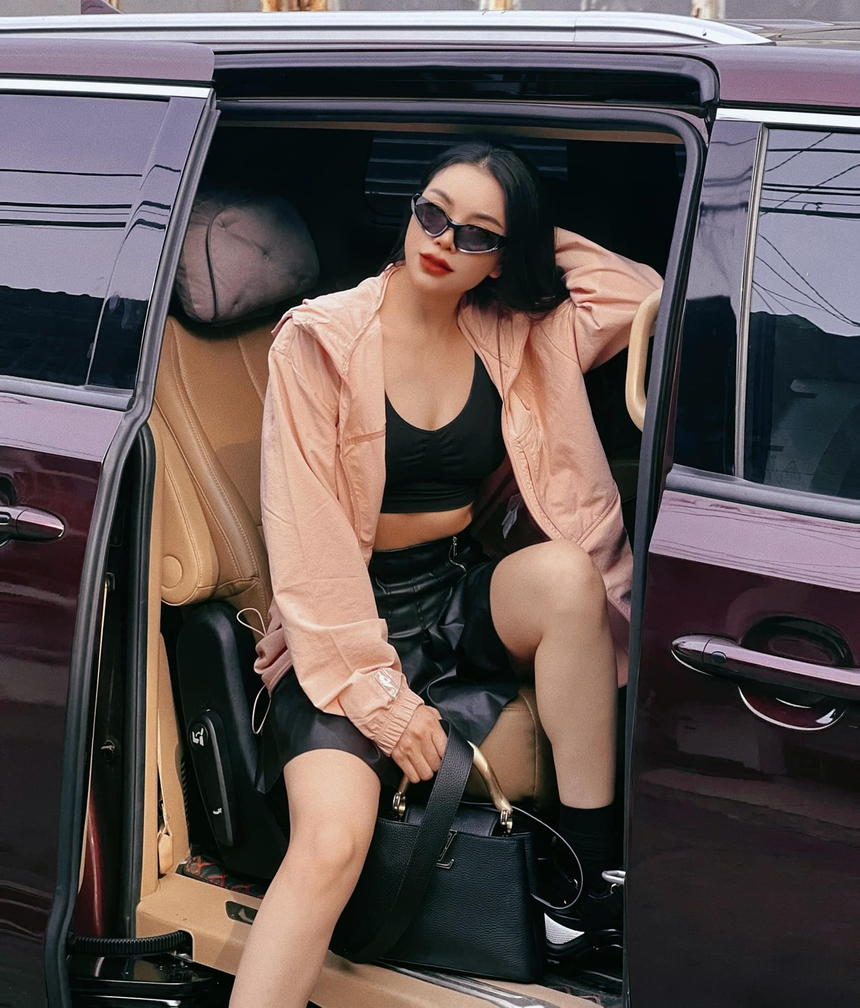 Trà Ngọc Hằng cho luật sư vào cuộc, vạch rõ 3 điều quan trọng trong vụ ồn ào bị kiện đòi 2,5 tỷ đồng - Ảnh 3. Trà Ngọc Hằng cho luật sư vào cuộc, vạch rõ 3 điều quan trọng trong vụ ồn ào bị kiện đòi 2,5 tỷ đồng - Ảnh 3.