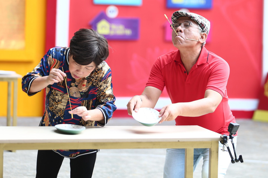 Nghệ sĩ Trung Dân: Tôi và Quyền Linh đi diễn mỗi đêm chỉ được 10 tới 15 ngàn cát xê - Ảnh 3.