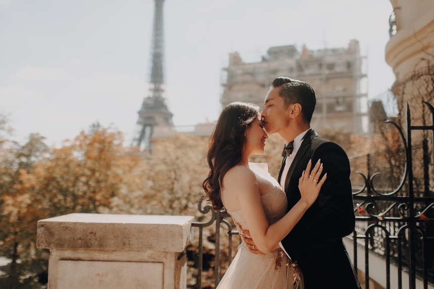 Khánh Thi lấp ló bụng bầu nhưng nhẫn kim cương to như hột mít mới chiếm spotlight - Ảnh 6. Khánh Thi lấp ló bụng bầu nhưng nhẫn kim cương to như hột mít mới chiếm spotlight - Ảnh 6.