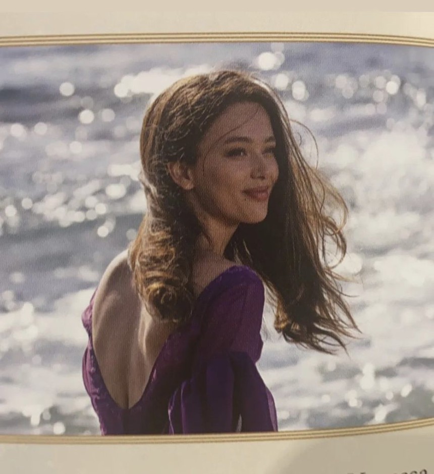 Dân tình bất ngờ vì đến 'tiểu tam' cũng đẹp ăn đứt 'nàng tiên cá da màu' Disney, còn mỉa mai phim ủng hộ kẻ ác sống thảnh thơi? - Ảnh 2.