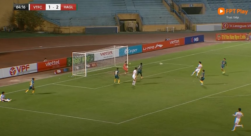 Hoàng Đức vô duyên khó tin trong ngày dàn sao HAGL thi nhau tỏa sáng, Viettel nhận thất bại cay đắng - Ảnh 4.