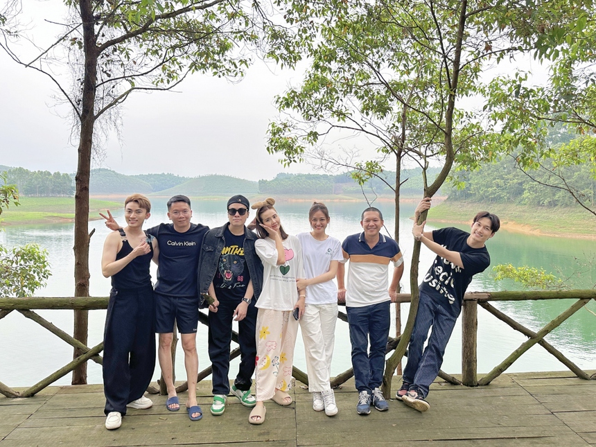 Thùy Anh rủ hội bạn thân đi "xả hơi" sau Đừng nói khi yêu - Ảnh 1. Thùy Anh rủ hội bạn thân đi "xả hơi" sau Đừng nói khi yêu - Ảnh 1.