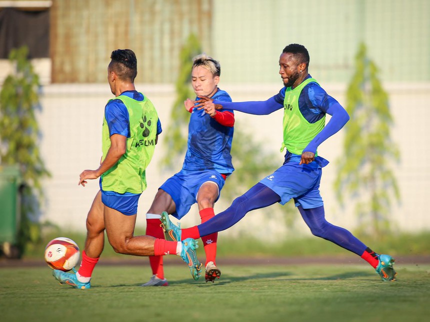 Bóng đá Việt Nam ngày 7/4: Bầu Đức gửi thông điệp tới CĐV HAGL, Trung Quốc mời U22 Việt Nam đá giải giao hữu - Ảnh 3. Bóng đá Việt Nam ngày 7/4: Bầu Đức gửi thông điệp tới CĐV HAGL, Trung Quốc mời U22 Việt Nam đá giải giao hữu - Ảnh 3.