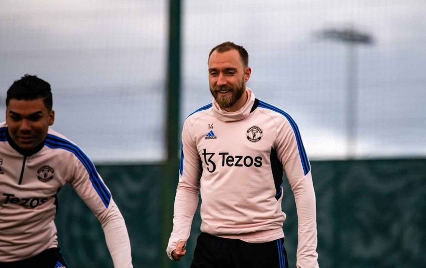 Tin nóng bóng đá sáng 8/4: Ten Hag xác nhận Eriksen trở lại, Napoli tiến sát ngôi vương - Ảnh 2. Tin nóng bóng đá sáng 8/4: Ten Hag xác nhận Eriksen trở lại, Napoli tiến sát ngôi vương - Ảnh 2.