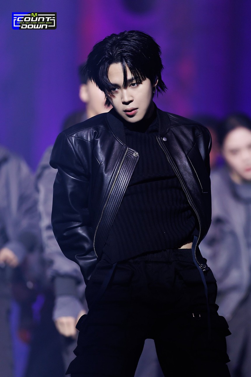 Thành tích solo của Jimin: So với các thành viên BTS đều nhỉnh hơn, thiết lập toàn kỷ lục quốc tế khó vượt qua! - Ảnh 6. Thành tích solo của Jimin: So với các thành viên BTS đều nhỉnh hơn, thiết lập toàn kỷ lục quốc tế khó vượt qua! - Ảnh 6.