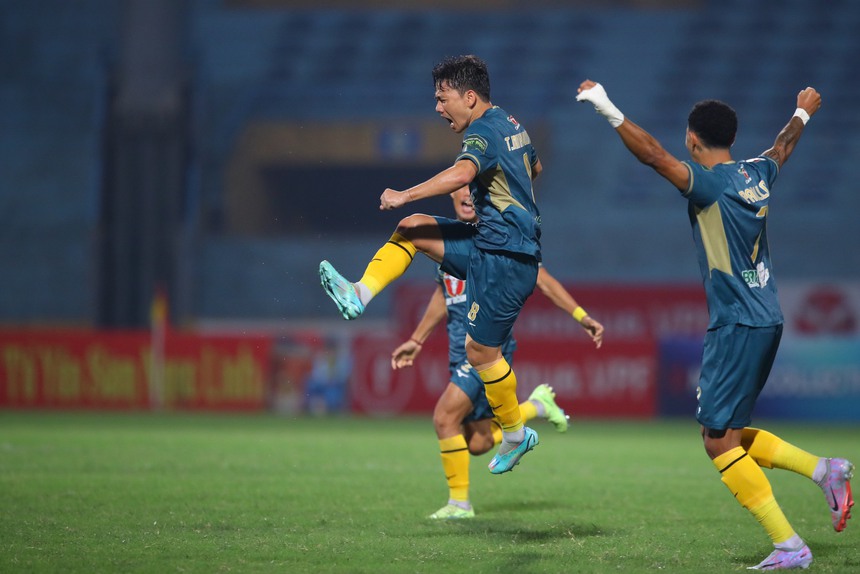 Minh Vương, Ngọc Quang không dưới cái bóng của Công Phượng, Xuân Trường - Ảnh 2.