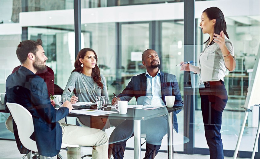 Đầu tư cho ngoại hình cũng là cách gia tăng thu nhập: Vẻ ngoài chỉn chu chính một lợi thế - Ảnh 1.