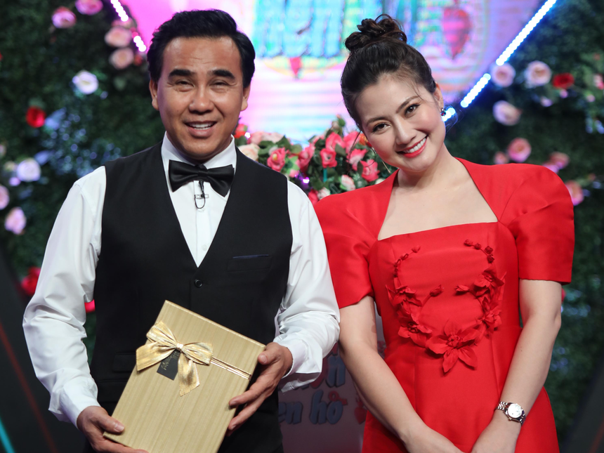 Diễn viên VTV đang gây xôn xao mạng xã hội: Là MC Bạn muốn hẹn hò, thú nhận bị lu mờ trước Thái Hòa - Ảnh 3.