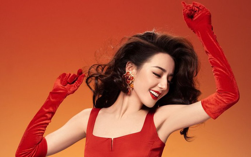 Tranh cãi với màn so kè nhan sắc của Địch Lệ Nhiệt Ba và Cổ Lực Na Trát: Netizen gay gắt "đều là mỹ nữ, cần gì phải hơn thua" - Ảnh 2.