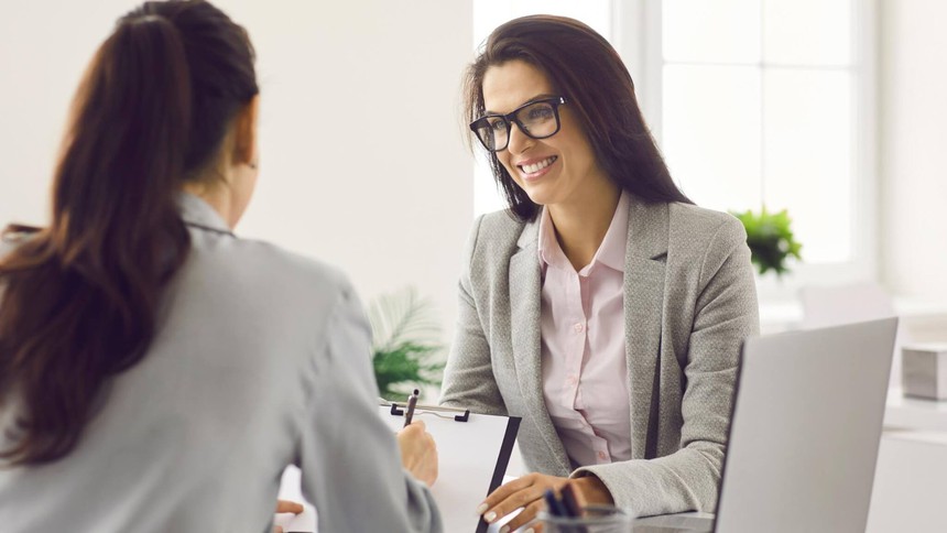 Cô gái trẻ được công ty hàng đầu thế giới "trải thảm đỏ" sau cuộc phỏng vấn bằng trí tuệ nhân tạo: "Để làm hài lòng AI, tôi như trở thành một người khác" - Ảnh 5.