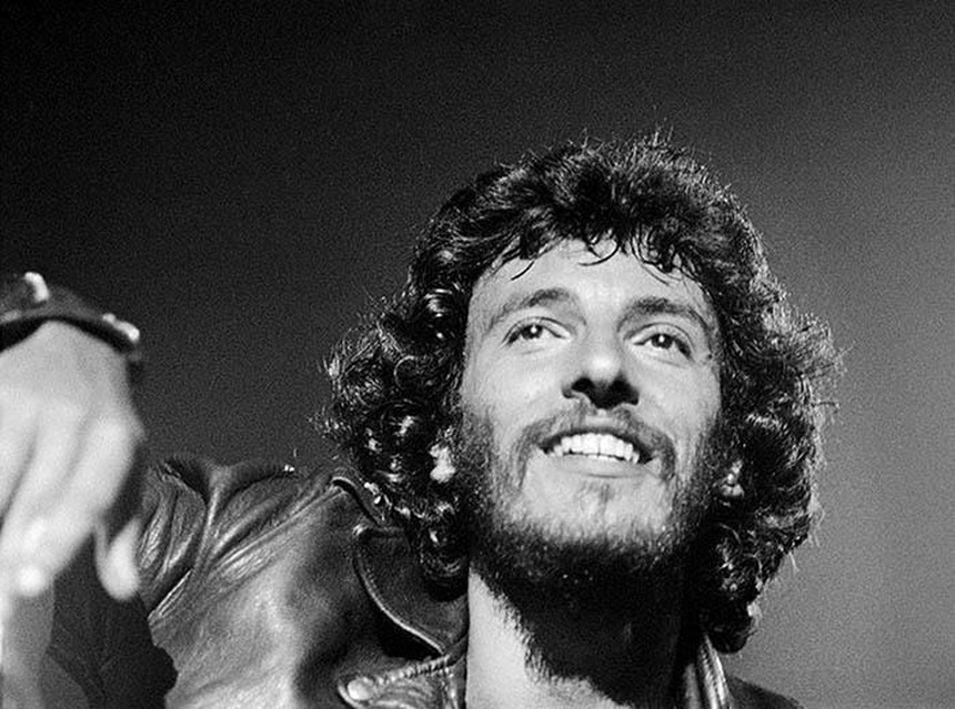 Ca khúc 'Thunder Road' của Bruce Springsteen: Lời mời tới những đêm Hè - Ảnh 1.