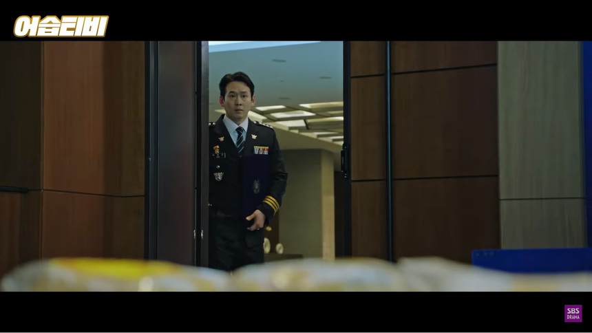 ‘Ẩn danh 2’ tập 14: Kim Do Gi hạ gục Black Sun, cuốc xe cuối của Taxi Cầu vồng lộ diện - Ảnh 8. ‘Ẩn danh 2’ tập 14: Kim Do Gi hạ gục Black Sun, cuốc xe cuối của Taxi Cầu vồng lộ diện - Ảnh 8.