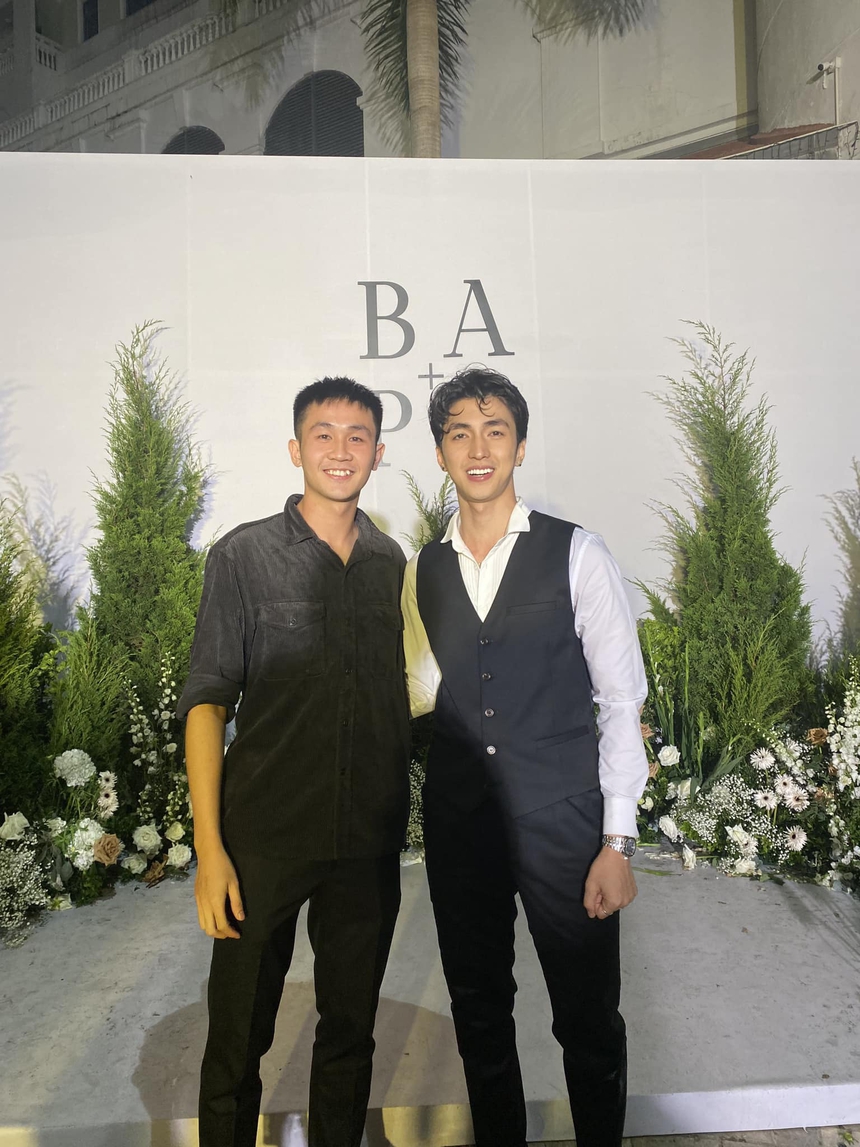 Tiền đạo 1m82 đóng vai người yêu của Bùi Tiến Dũng năm nào giờ đã chuẩn bị kết hôn - Ảnh 7.