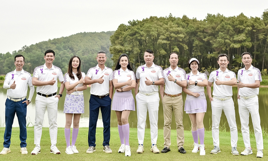 MC Quỳnh Hoa dành Cúp Vô địch tại sự kiện kỷ niệm 2 năm thành lập CLB Golf họ Bùi - Ảnh 8. MC Quỳnh Hoa dành Cúp Vô địch tại sự kiện kỷ niệm 2 năm thành lập CLB Golf họ Bùi - Ảnh 8.
