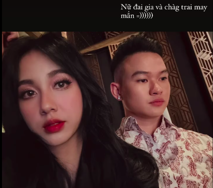 Bạn gái Zeros lộ nhan sắc 'kém' thần thái trên thảm đỏ, khác xa hình tự đăng - Ảnh 3.