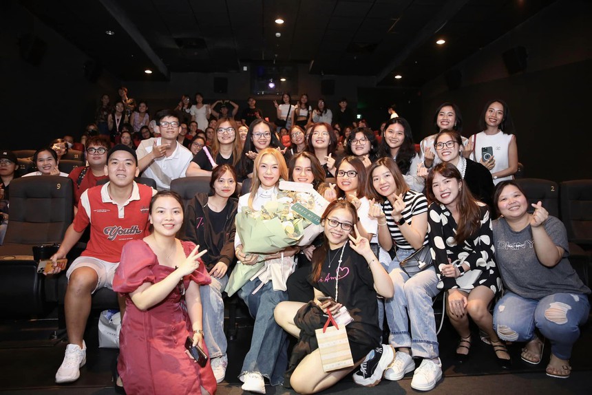 Khi Mỹ Tâm tự nhận 'con khùng của showbiz Việt' - Ảnh 3.