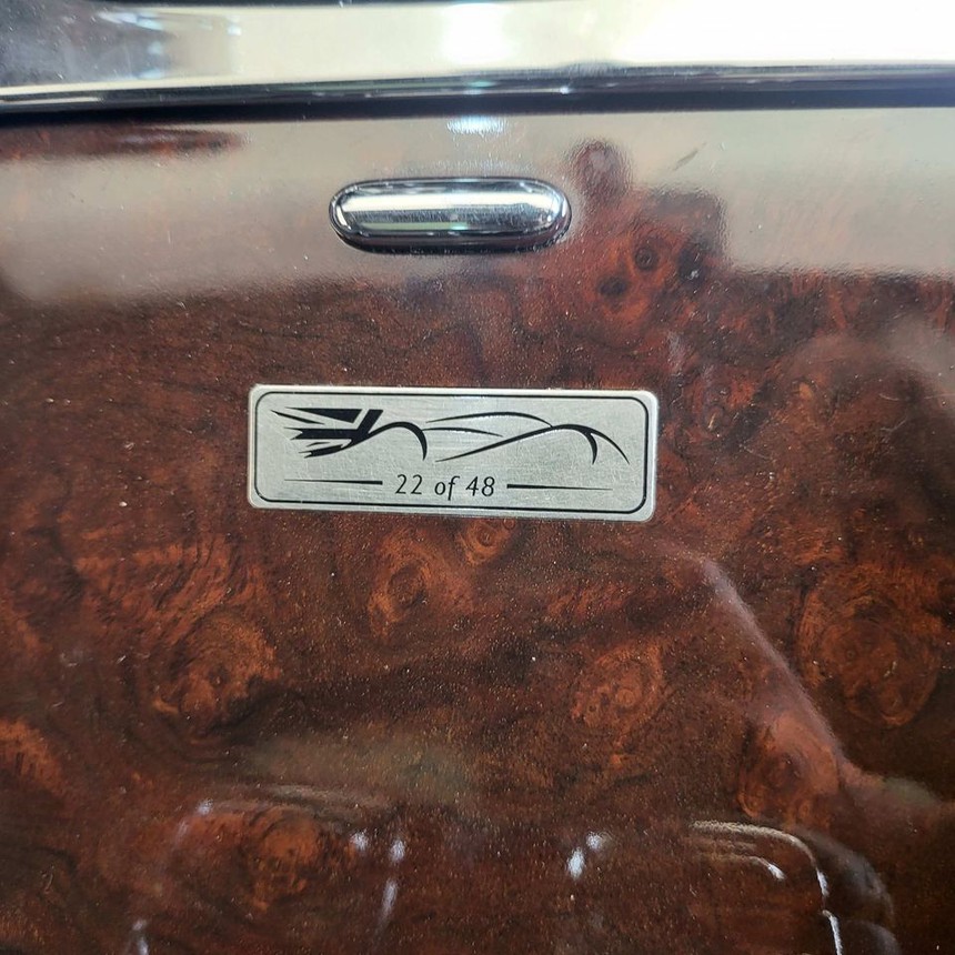Tròn 10 năm tuổi, Bentley Mulsanne Le Mans Edition độc nhất Việt Nam bán lại vẫn đắt ngang 2 chiếc ‘Mẹc’ S-Class mới cứng - Ảnh 5. Tròn 10 năm tuổi, Bentley Mulsanne Le Mans Edition độc nhất Việt Nam bán lại vẫn đắt ngang 2 chiếc ‘Mẹc’ S-Class mới cứng - Ảnh 5.