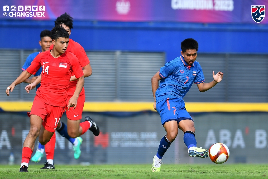 Bóng đá SEA Games ngày 1/5: U22 Việt Nam sảng khoái tập hồi phục, U22 Thái Lan nhận thưởng  - Ảnh 3.