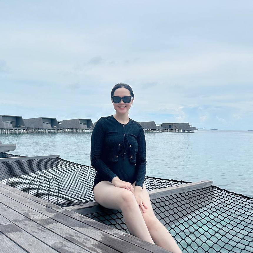 Duy Mạnh chụp ảnh cho vợ bầu Quỳnh Anh thế nào mà từ 27 tuổi biến thành 'quý bà', dìm triệt để nhan sắc - Ảnh 1. Duy Mạnh chụp ảnh cho vợ bầu Quỳnh Anh thế nào mà từ 27 tuổi biến thành 'quý bà', dìm triệt để nhan sắc - Ảnh 1.