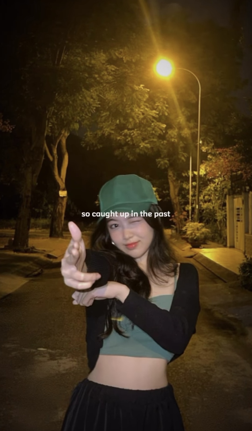 Không chỉ đẹp như Hoa hậu, vóc dáng của con gái lớn nhà Quyền Linh cũng khiến netizen xuýt xoa: Tỷ lệ cơ thể lẫn vòng eo đều khó chê - Ảnh 1.