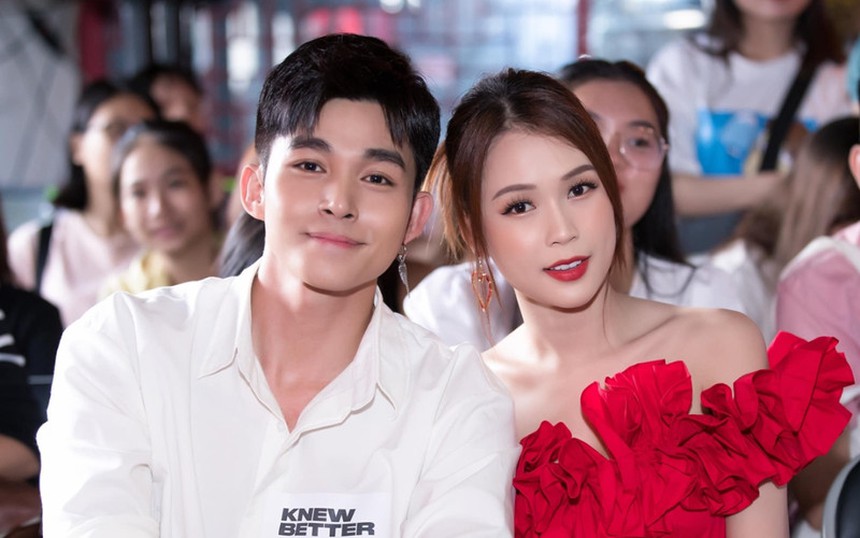 Trước khi đăng ký kết hôn với bạn trai kín tiếng, Sam từng yêu tài tử nào trên màn ảnh - Ảnh 9.