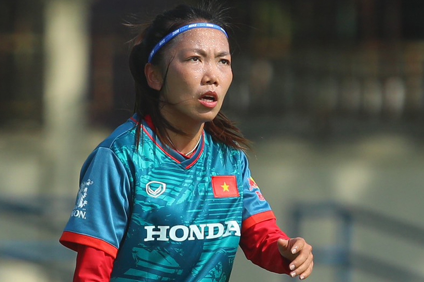 Tuyển Việt Nam gặp khó tại Campuchia, HLV Mai Đức Chung ví von đến trường hợp của Brazil - Ảnh 1.