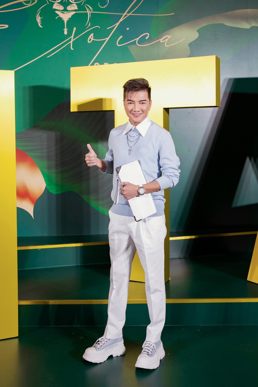 Dàn sao trên thảm đỏ show diễn của NTK Katy Nguyễn - Ảnh 10. Dàn sao trên thảm đỏ show diễn của NTK Katy Nguyễn - Ảnh 10.