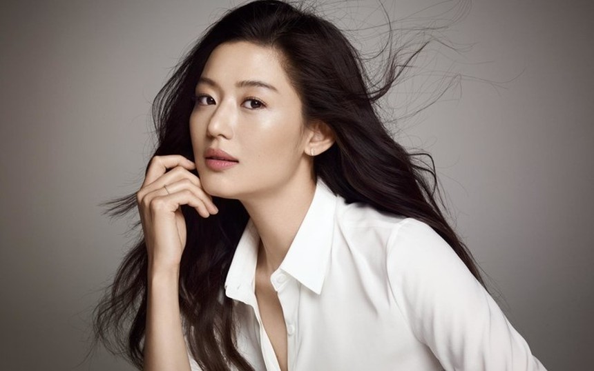 Jun Ji Hyun tậu chung cư chục tỷ, gây choáng với hành động này - Ảnh 4.