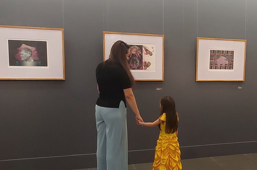 Họa sĩ David Thomas: 'Tôi thích được gọi là sứ giả hòa bình bằng nghệ thuật' - Ảnh 3.