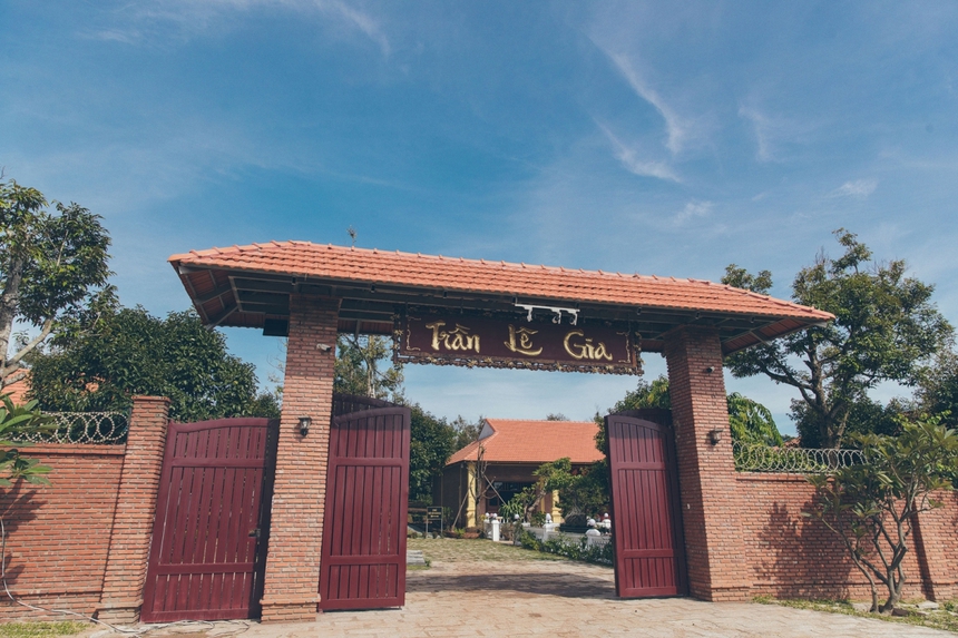 Sao nữ Việt chi hàng triệu đô xây biệt phủ ở quê, zoom cận không gian và biết lý do phải gật gù - Ảnh 1. Sao nữ Việt chi hàng triệu đô xây biệt phủ ở quê, zoom cận không gian và biết lý do phải gật gù - Ảnh 1.