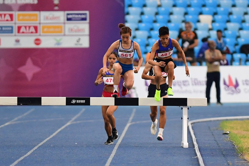 Giành 3 HCV SEA Games liên tiếp, Nguyễn Thị Oanh nhận thưởng bao nhiêu? - Ảnh 2.