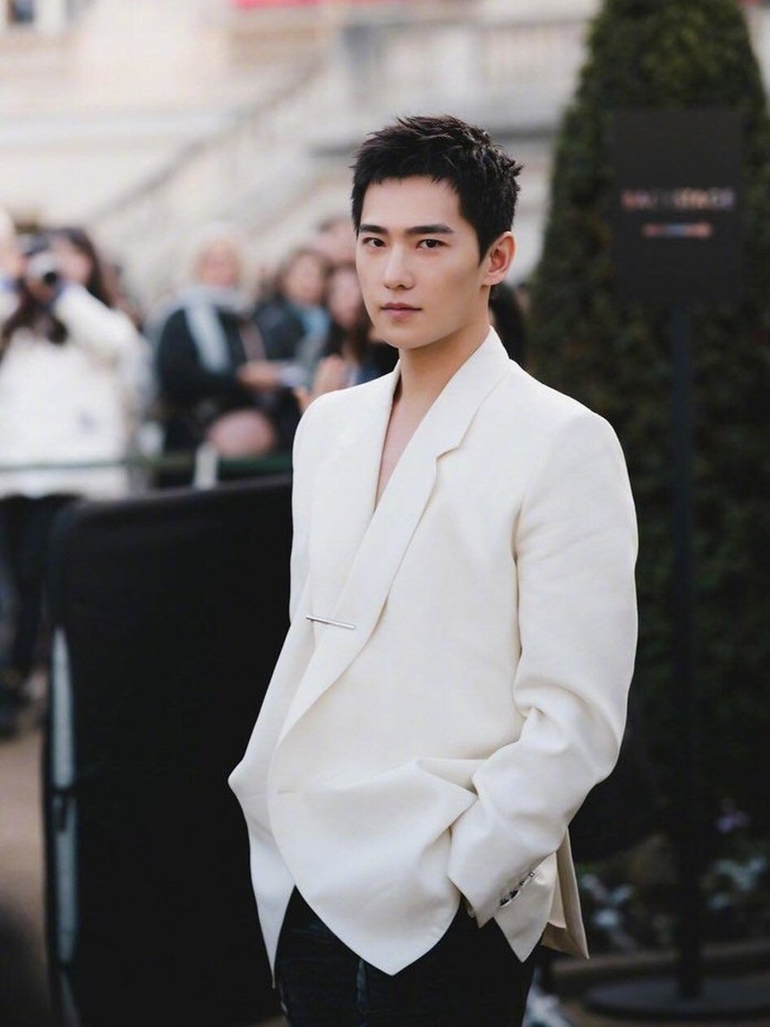 Dương Dương bị chế giễu là 'tra nam' vì im lặng sau loạt tin hẹn hò - Ảnh 4.