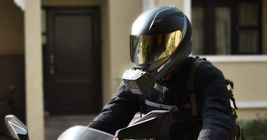 Gắn “điều hòa” cho mũ bảo hiểm, giá gần 400.000đ và đi kèm máy hệ thống lọc không khí - Ảnh 1.