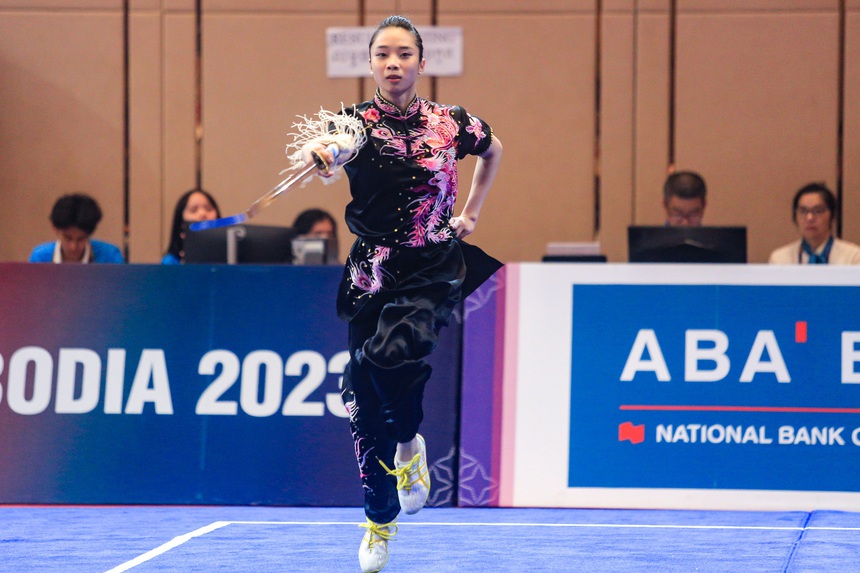 'Nữ hoàng wushu' Dương Thuý Vi đón sinh nhật tuổi 30 với tấm HCV SEA Games 32 - Ảnh 6. 'Nữ hoàng wushu' Dương Thuý Vi đón sinh nhật tuổi 30 với tấm HCV SEA Games 32 - Ảnh 6.