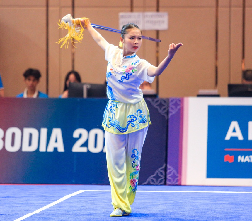 'Nữ hoàng wushu' Dương Thuý Vi đón sinh nhật tuổi 30 với tấm HCV SEA Games 32 - Ảnh 12. 'Nữ hoàng wushu' Dương Thuý Vi đón sinh nhật tuổi 30 với tấm HCV SEA Games 32 - Ảnh 12.